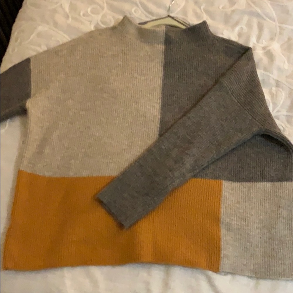 Color blocked sweater